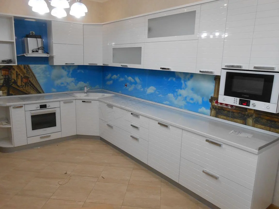 Кухня №095 — сучасна глянцева кутова, з рельєфними фасадами