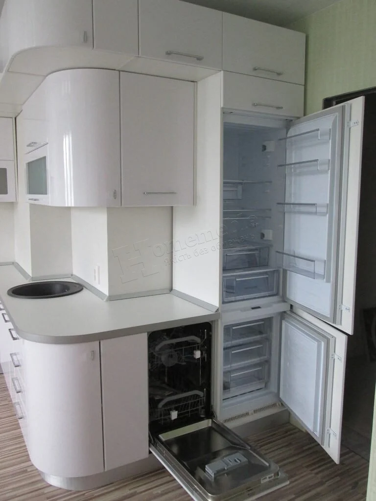 Кухня №150 — сучасна глянцева кутова, з заокругленими шафами, фото 2